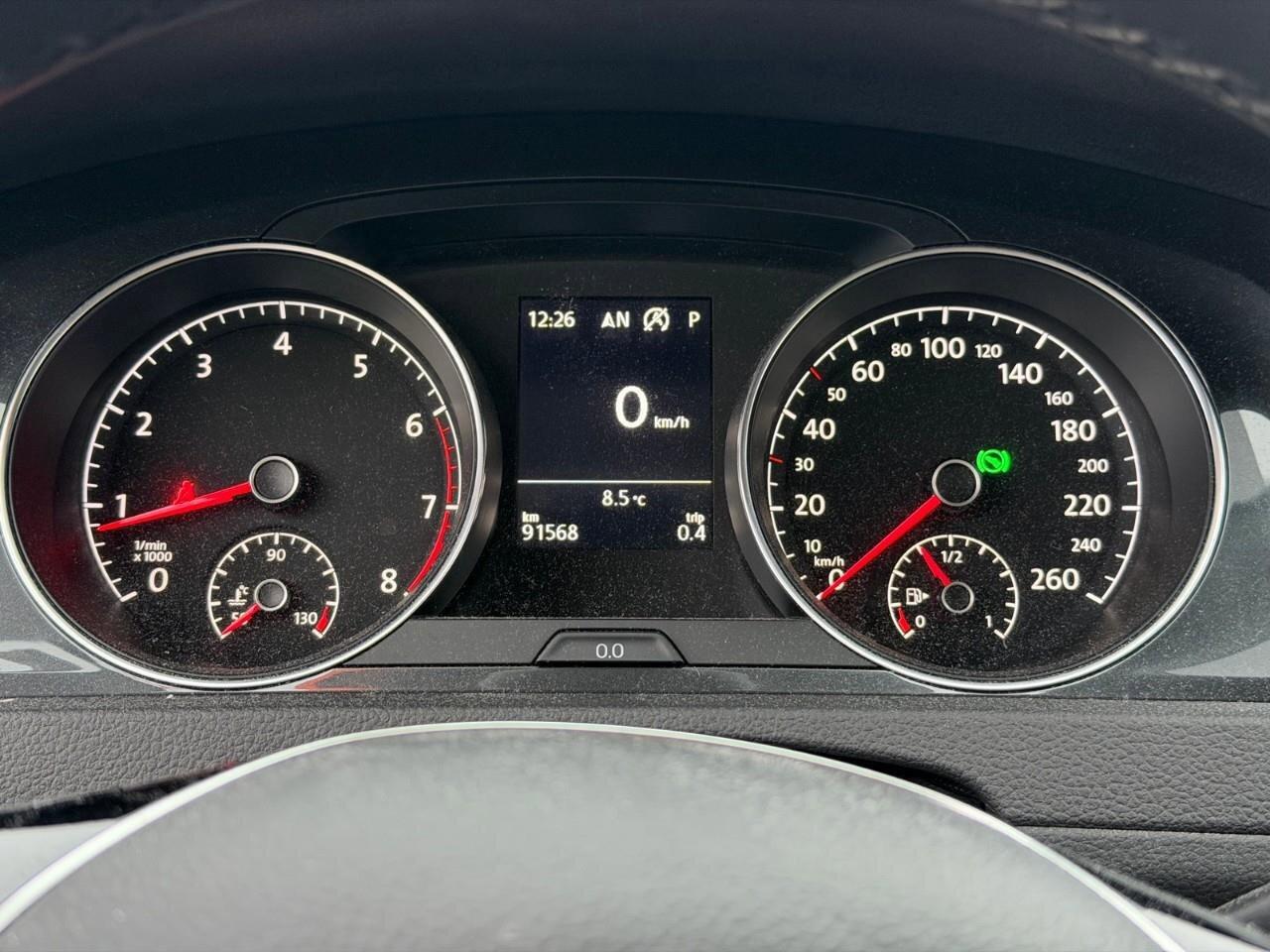 2021 Volkswagen Golf Highline 5-door Auto Photo