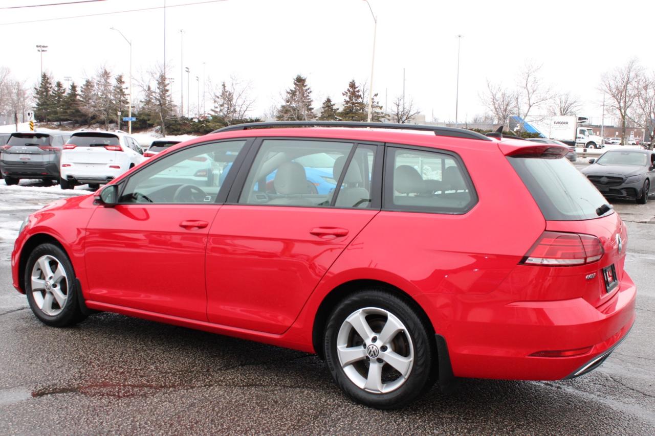 2019 Volkswagen Golf SportWagen Highline 4Motion Manual   AWD   6 Speed Photo