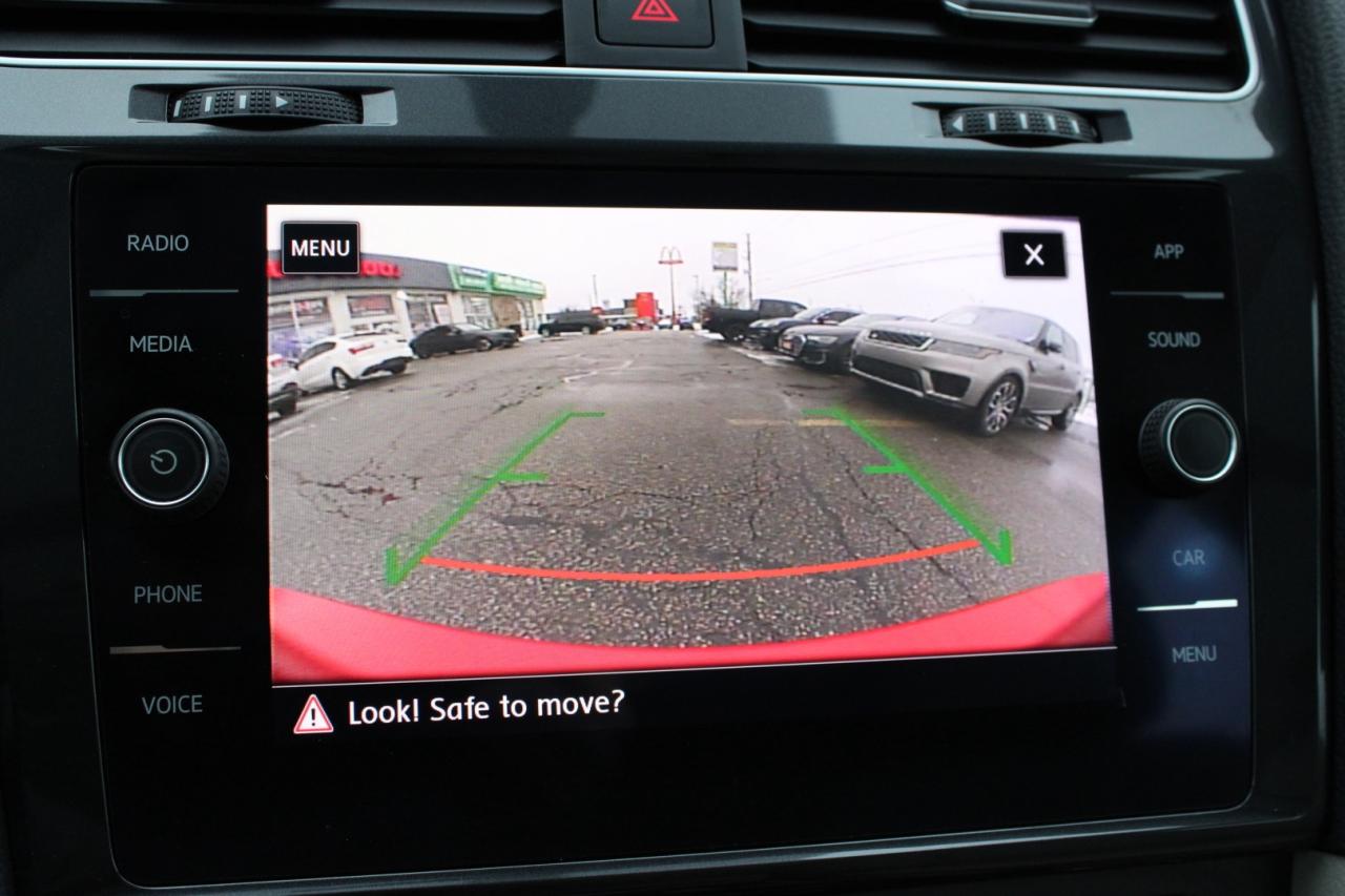 2019 Volkswagen Golf SportWagen Highline 4Motion Manual   AWD   6 Speed Photo