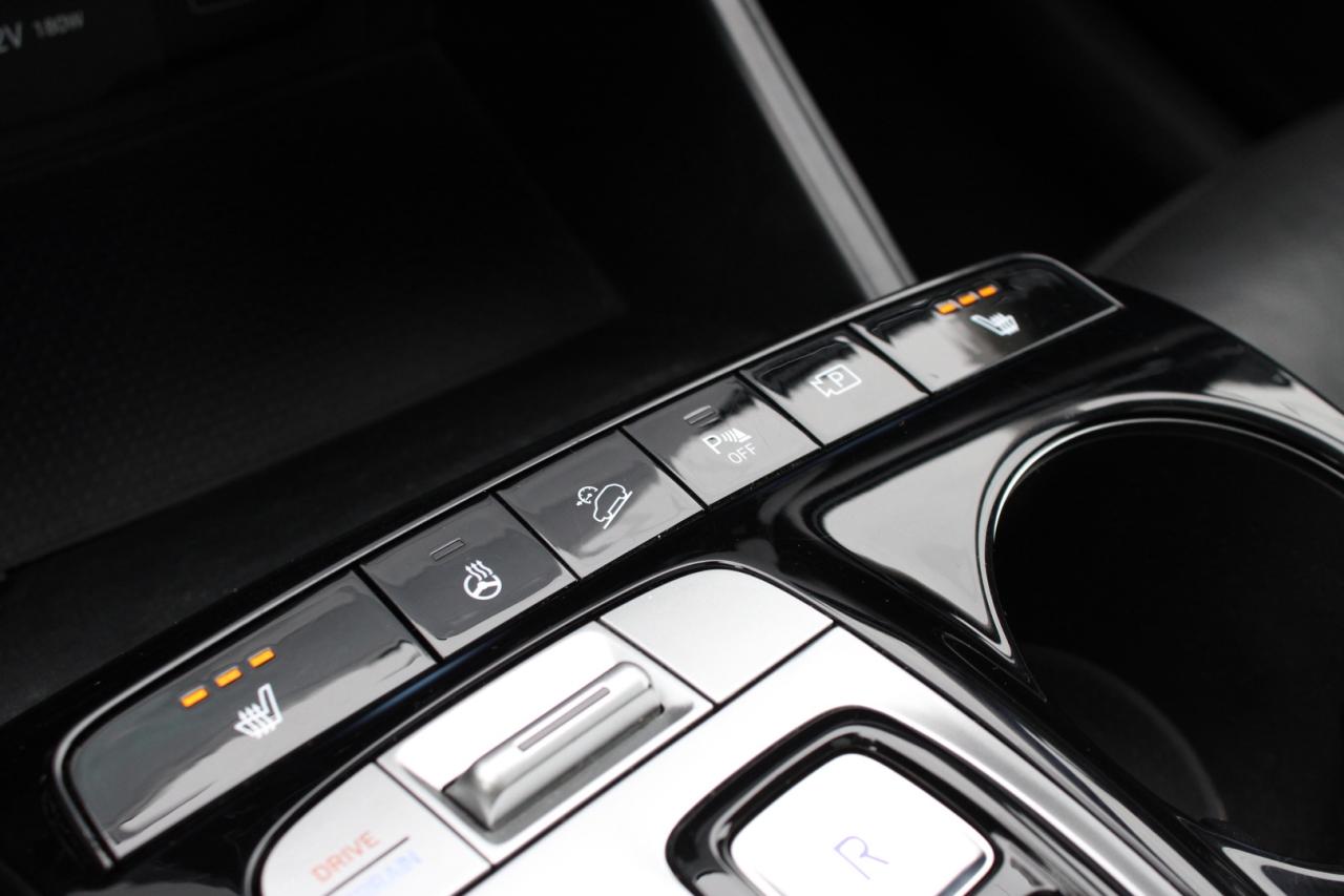 2023 Hyundai Tucson Hybrid Luxury AWD   No Accident   Clean Carfax   Moonroof Photo