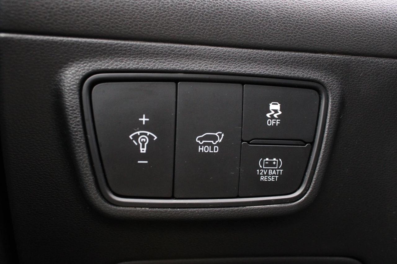 2023 Hyundai Tucson Hybrid Luxury AWD   No Accident   Clean Carfax   Moonroof Photo