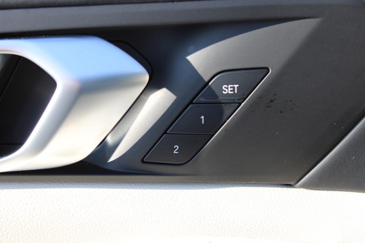 2021 BMW X5 xDrive40i   M Sport   No Accident   Premium Enhanc Photo