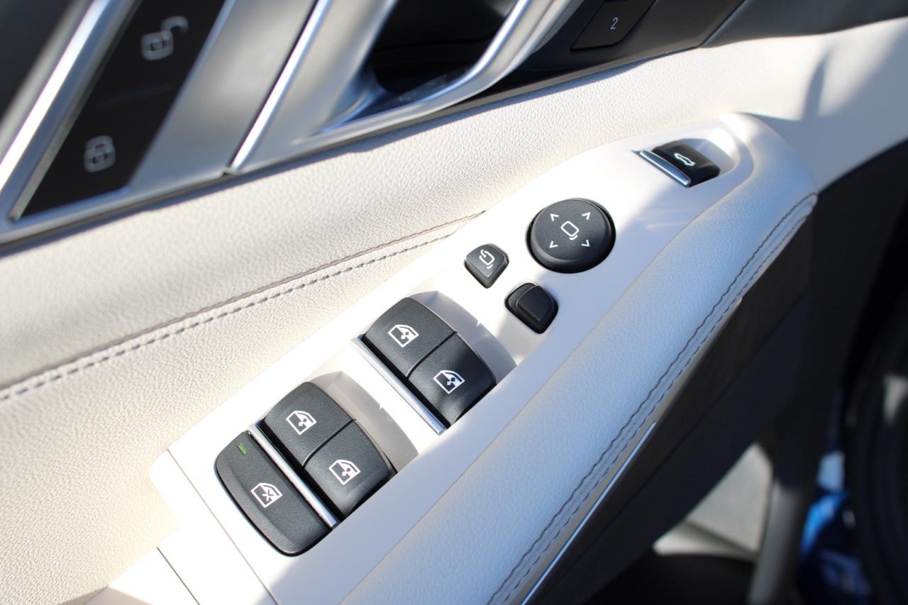 2021 BMW X5 xDrive40i   M Sport   No Accident   Premium Enhanc Photo