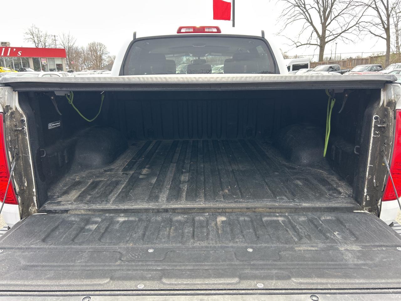 2017 Toyota Tundra SR5 TRD, SUNROOF, NAV, HEATED CLOTH, BACK UP CAM! Photo