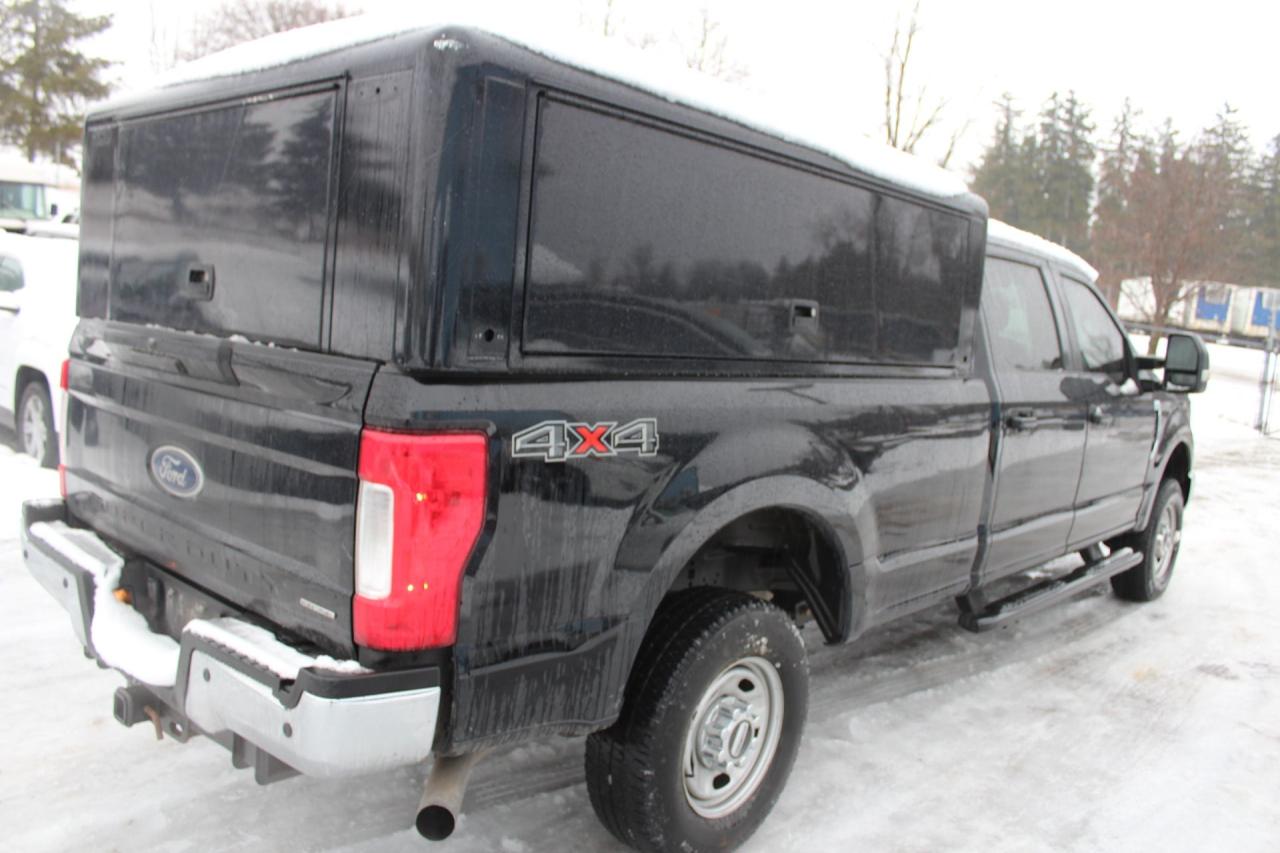 2018 Ford SUPER DUTY F-250 SRW XL Photo2