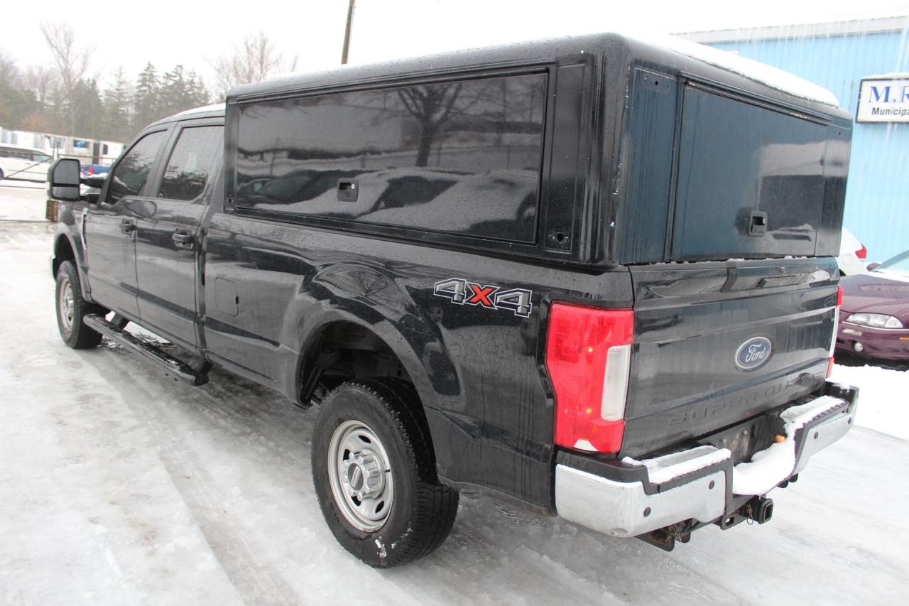 2018 Ford SUPER DUTY F-250 SRW XL Photo