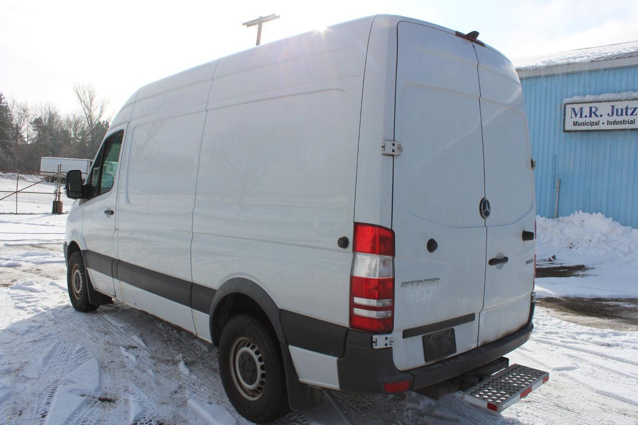2017 Mercedes-Benz Sprinter  Photo2