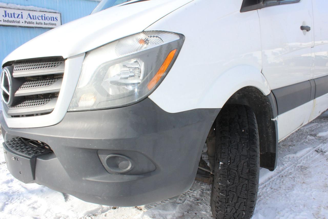 2017 Mercedes-Benz Sprinter  Photo