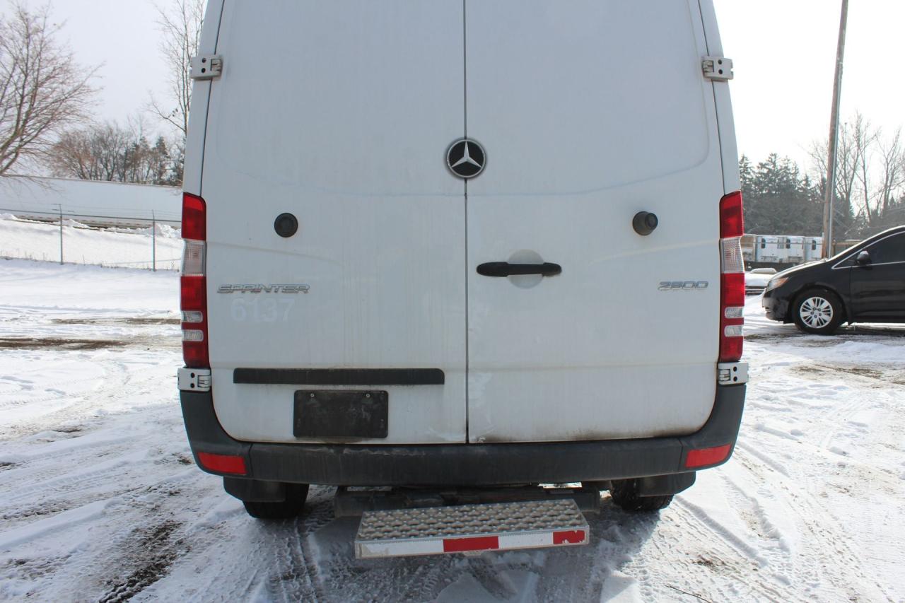 2017 Mercedes-Benz Sprinter  Photo