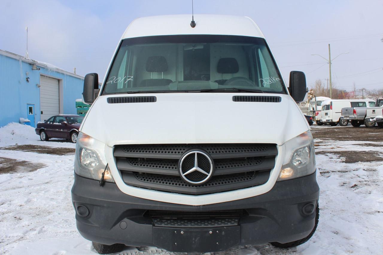 2017 Mercedes-Benz Sprinter  Photo
