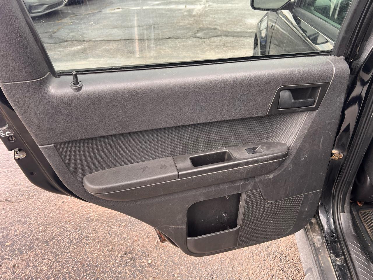 2008 Ford Escape XLT Photo