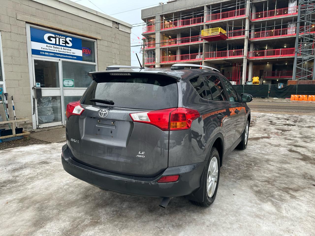 2013 Toyota RAV4 AWD LE Photo