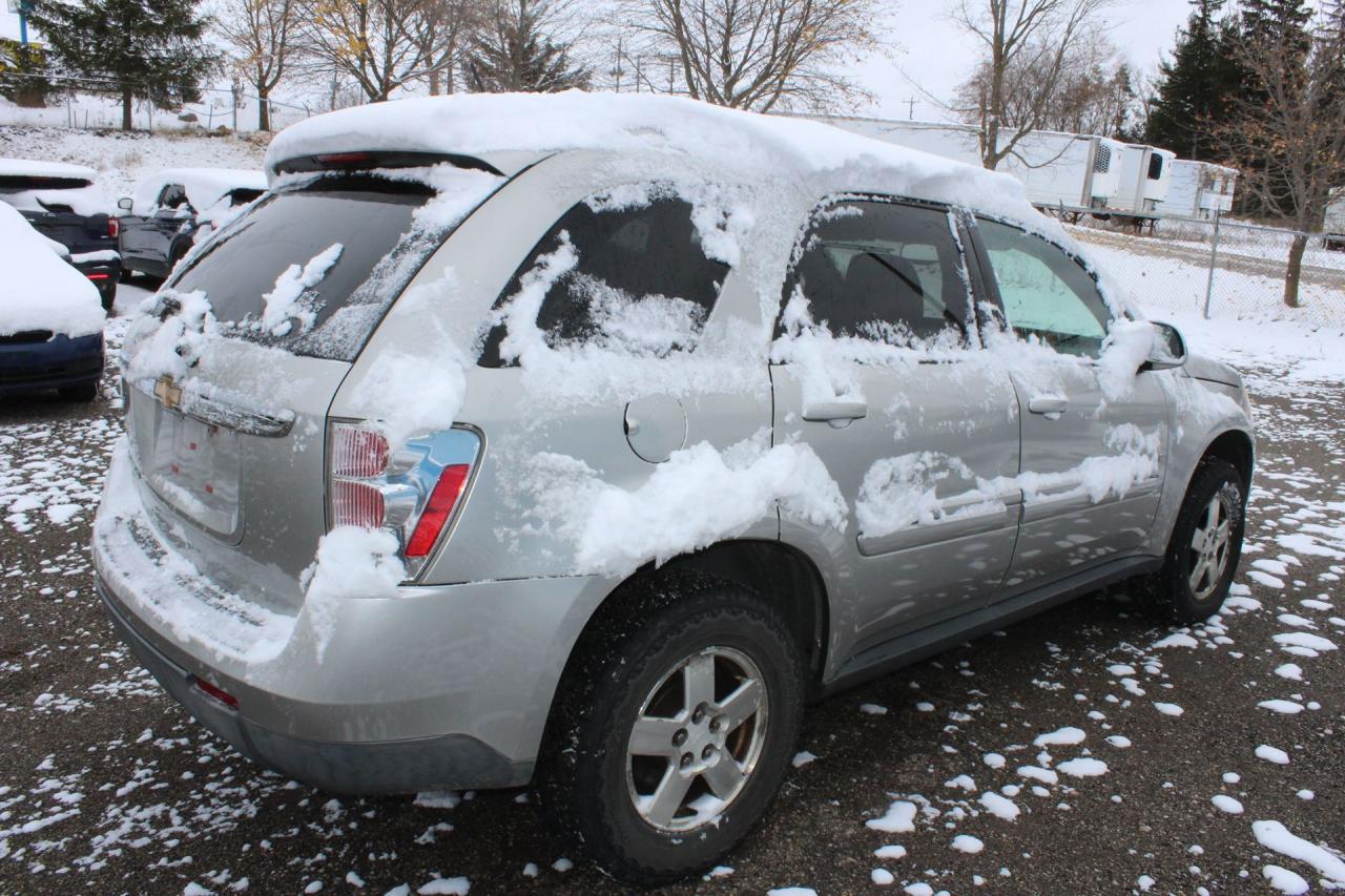 2008 Chevrolet Equinox LT Photo2