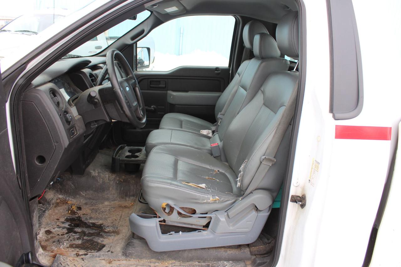 2011 Ford F-150 XL Photo