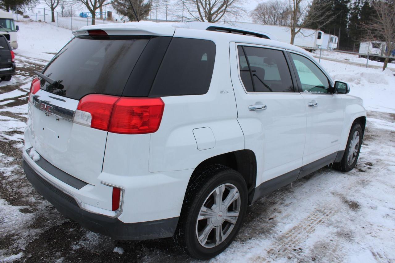 2016 GMC Terrain SLT Photo