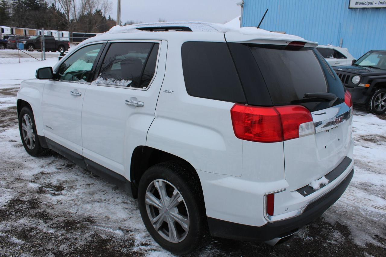 2016 GMC Terrain SLT Photo