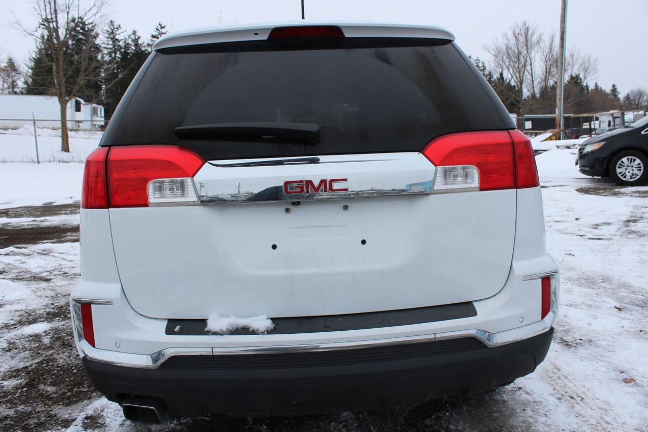 2016 GMC Terrain SLT Photo