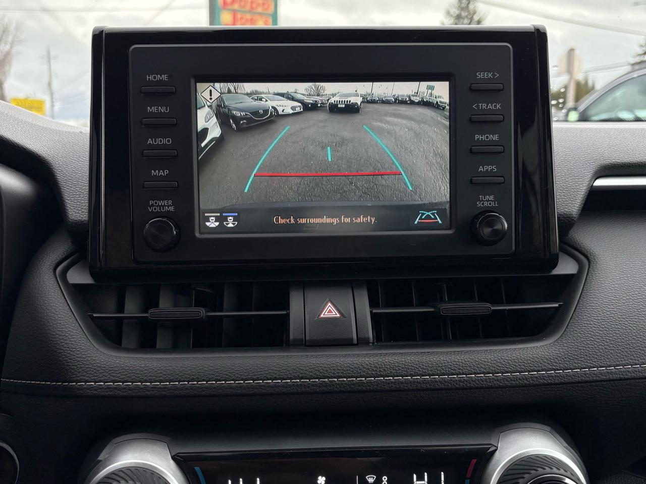 2019 Toyota RAV4 XLE Photo