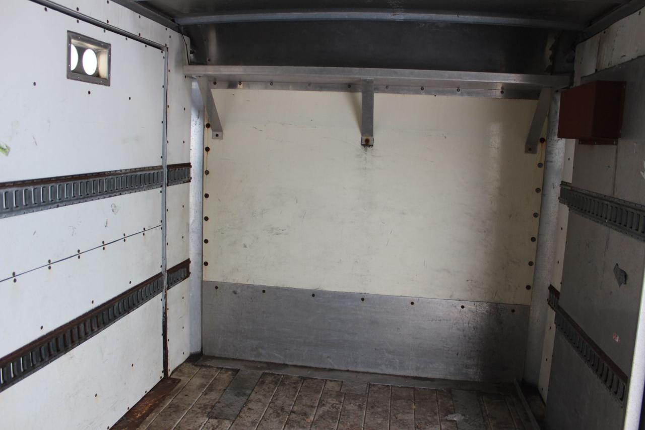 2013 Hino 195  Photo