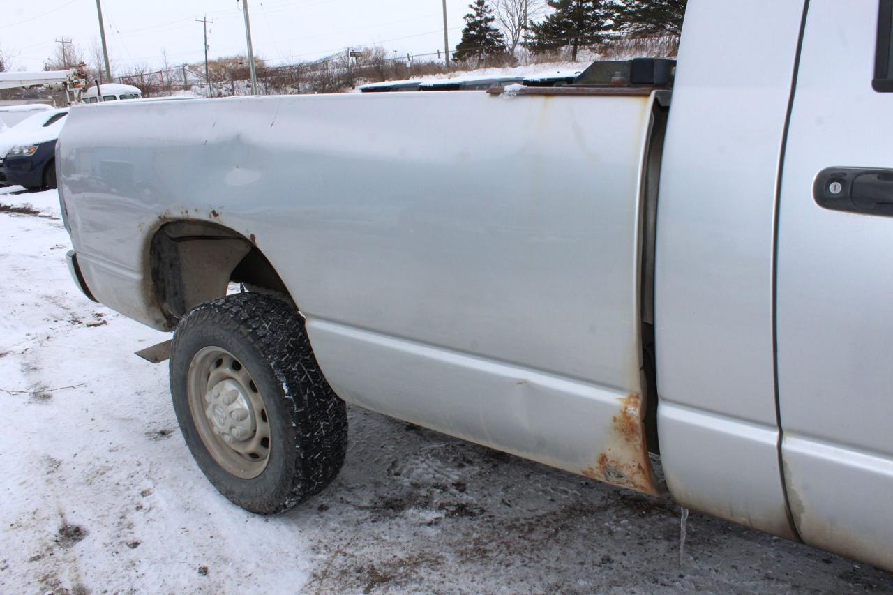 2004 Dodge Ram 2500 ST Photo