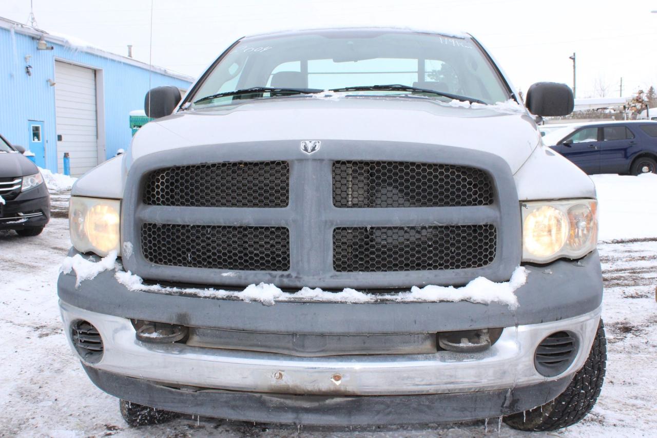 2004 Dodge Ram 2500 ST Photo