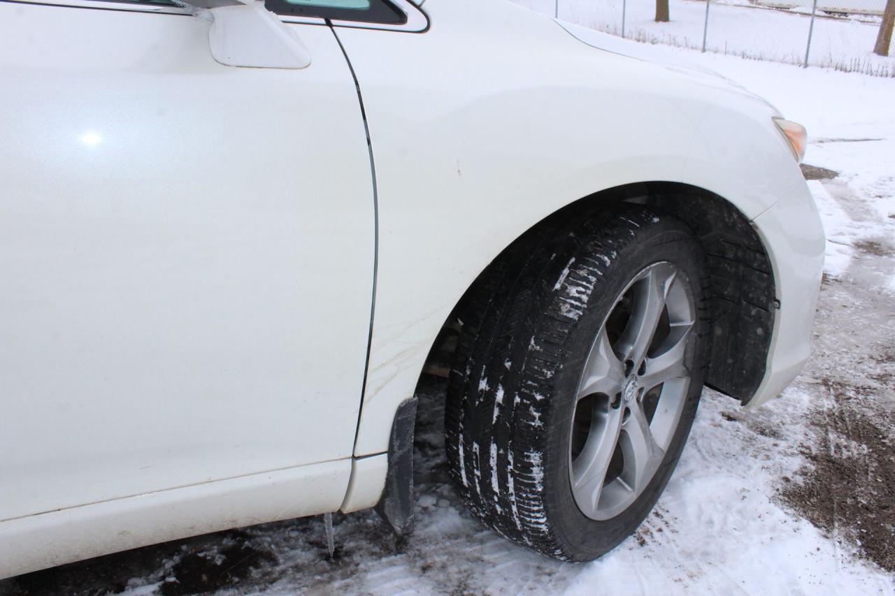 2011 Toyota Venza  Photo