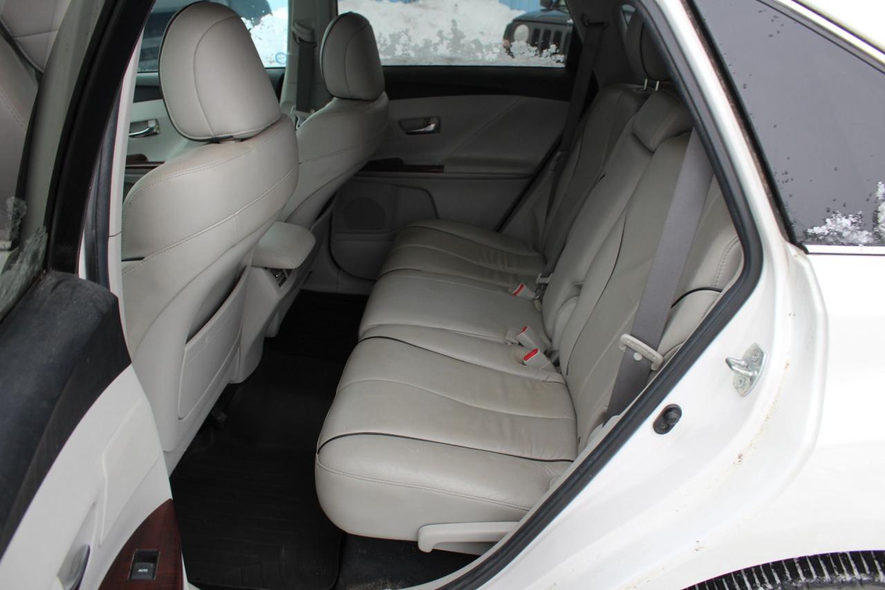 2011 Toyota Venza  Photo