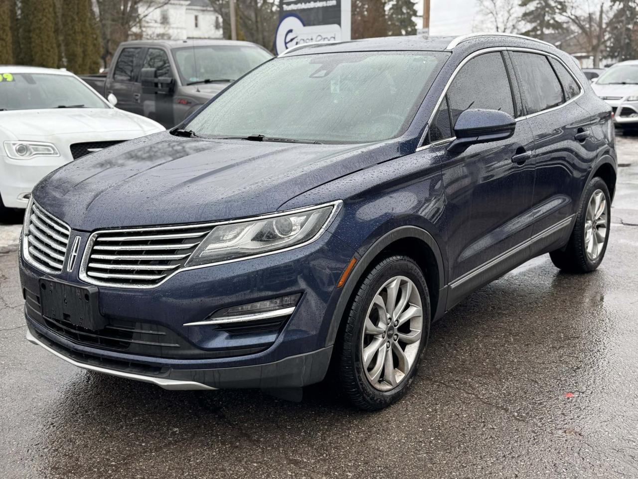 2017 Lincoln MKC Select Photo2