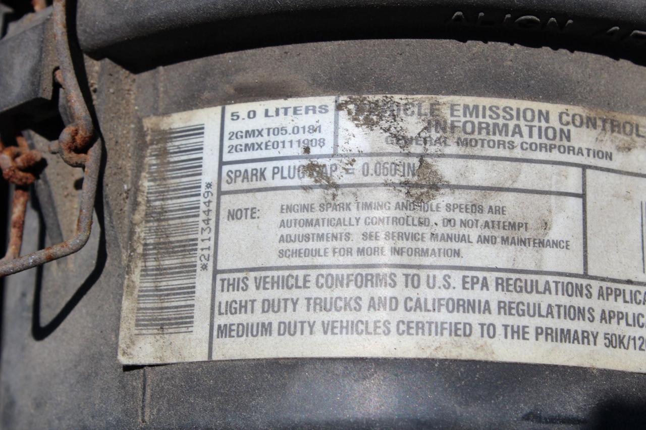 2002 GMC Savana Cargo Van  Photo