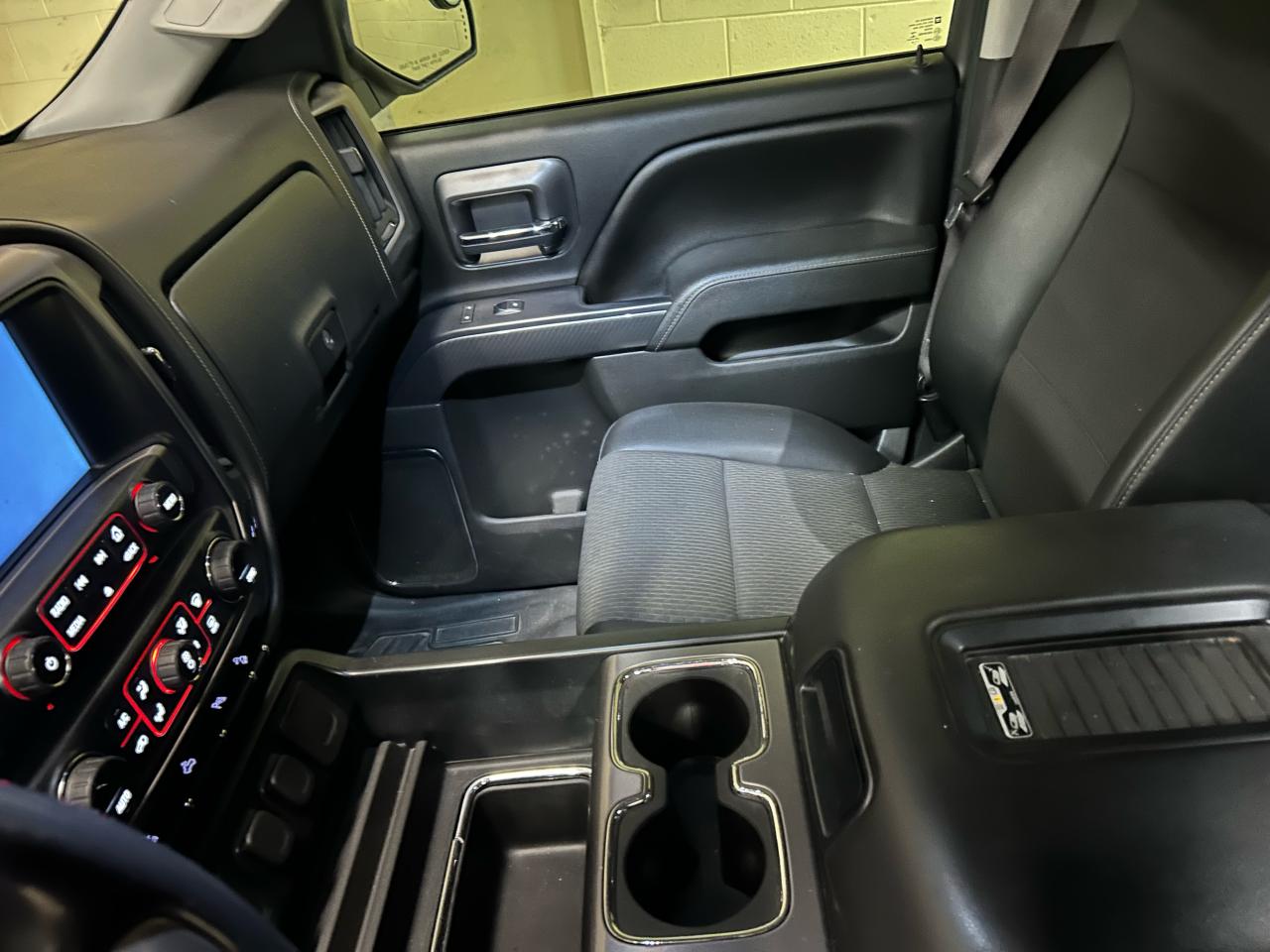 2016 GMC Sierra 1500 SLE Photo