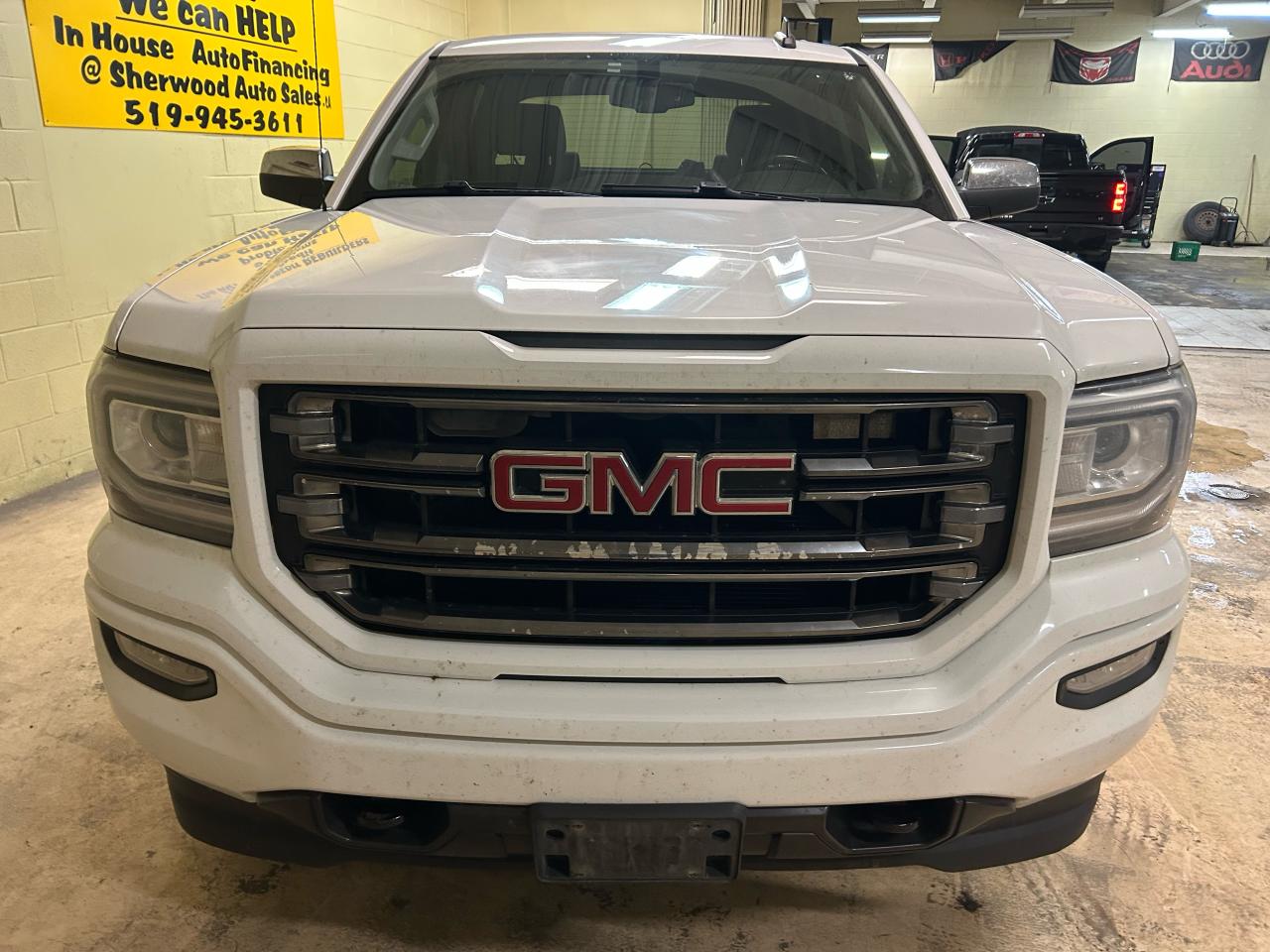 2016 GMC Sierra 1500 SLE Photo