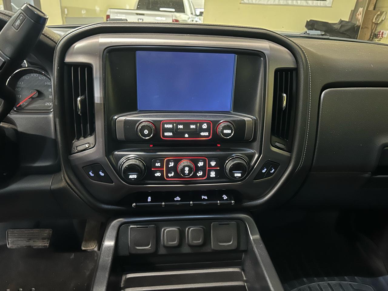 2016 GMC Sierra 1500 SLE Photo