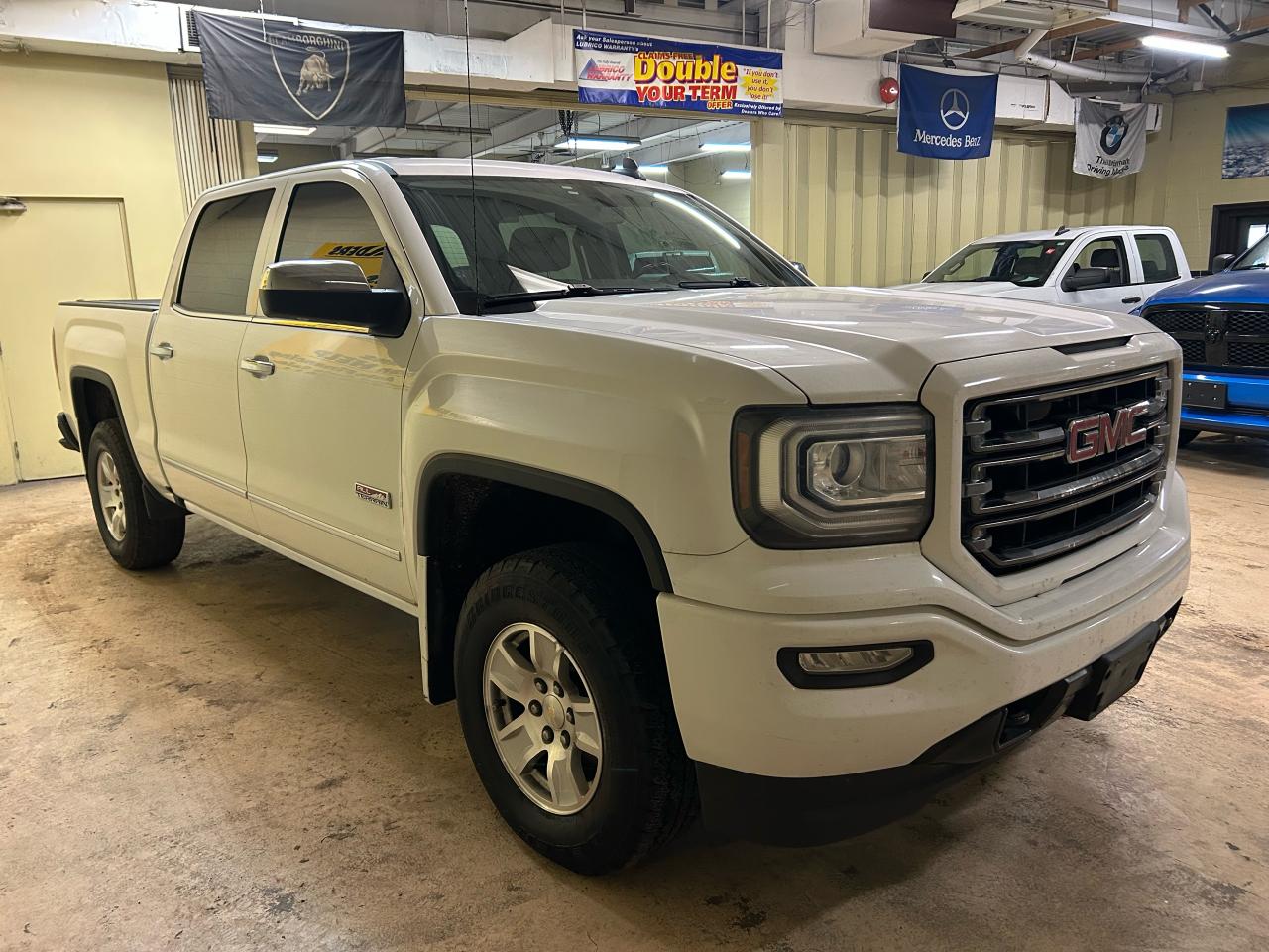 2016 GMC Sierra 1500 SLE Photo