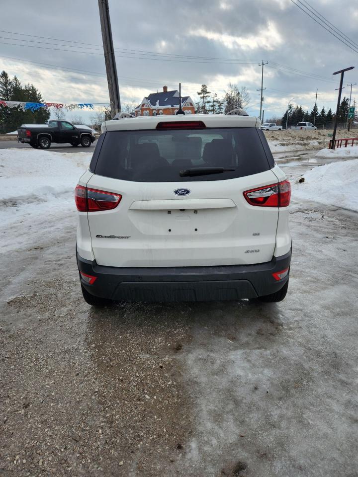2018 Ford EcoSport SE 4WD Photo3