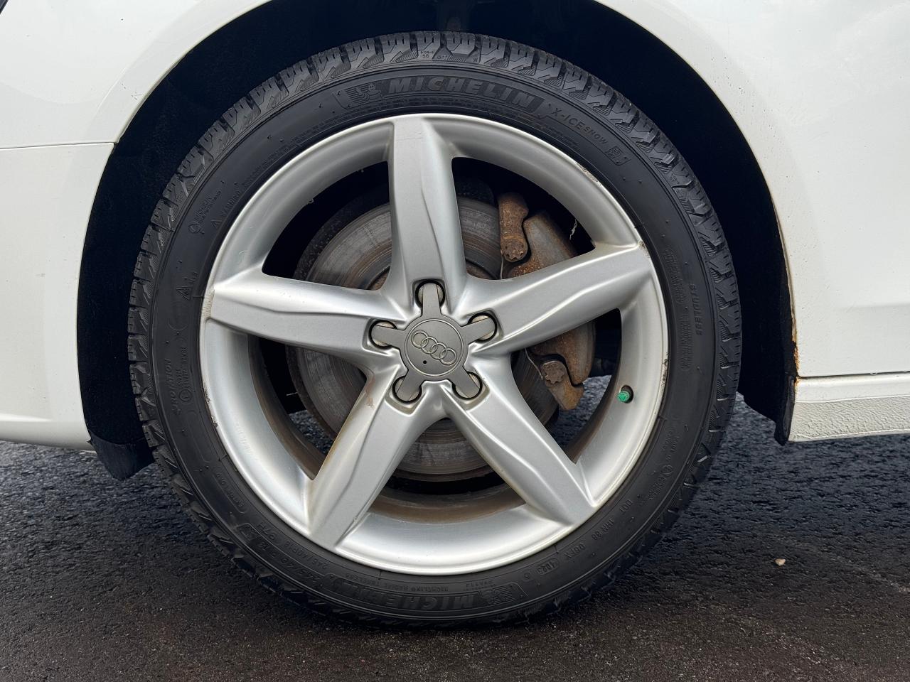 2011 Audi A4 2.0T Premium **CLEAN CARFAX** Photo