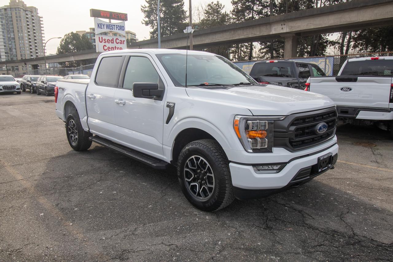 2023 Ford F-150 XLT 4WD SuperCrew 5.5' Box Photo4