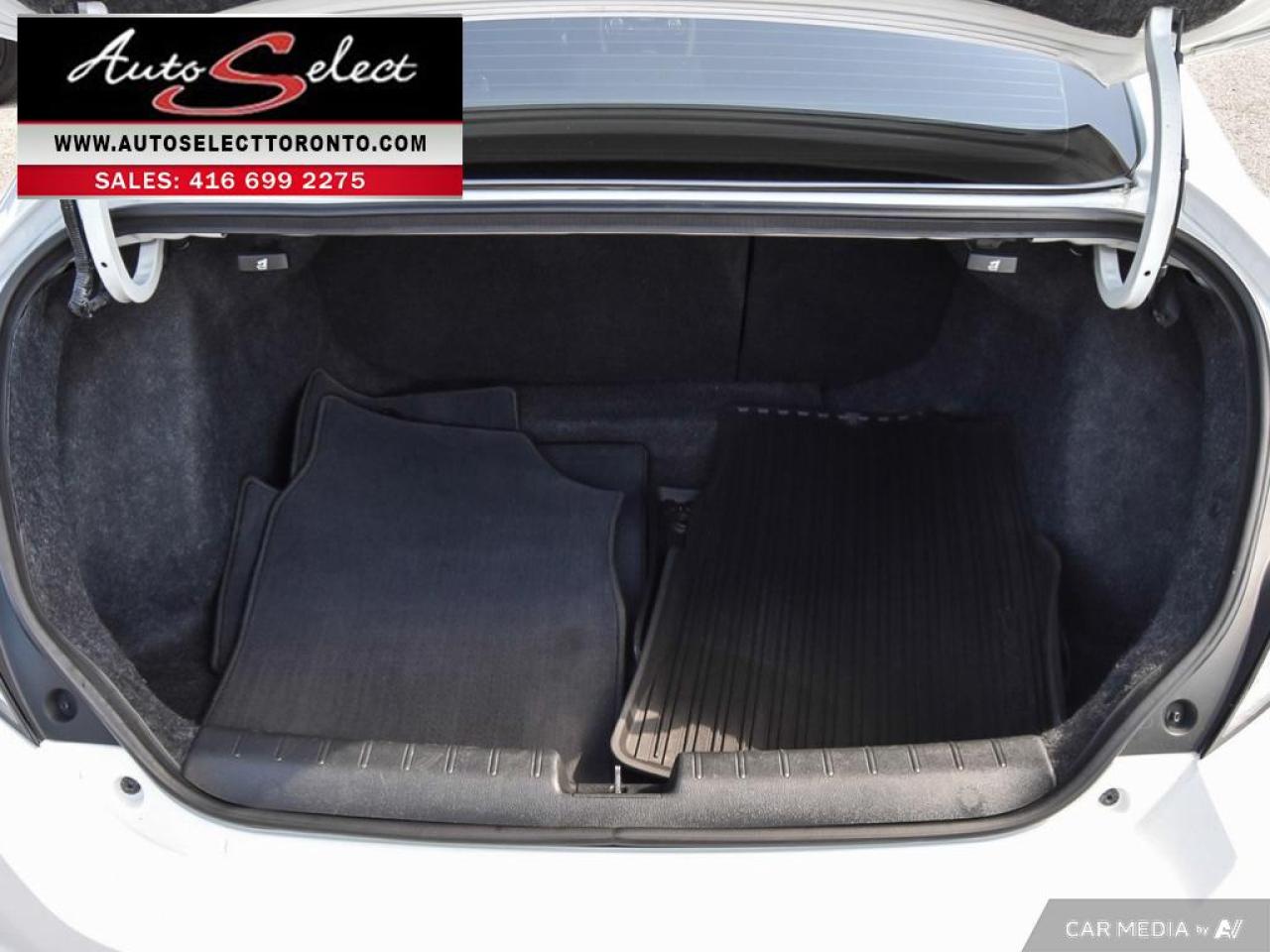 2016 Honda Civic LX Backup Camera - Apple Carplay - Android Auto Photo