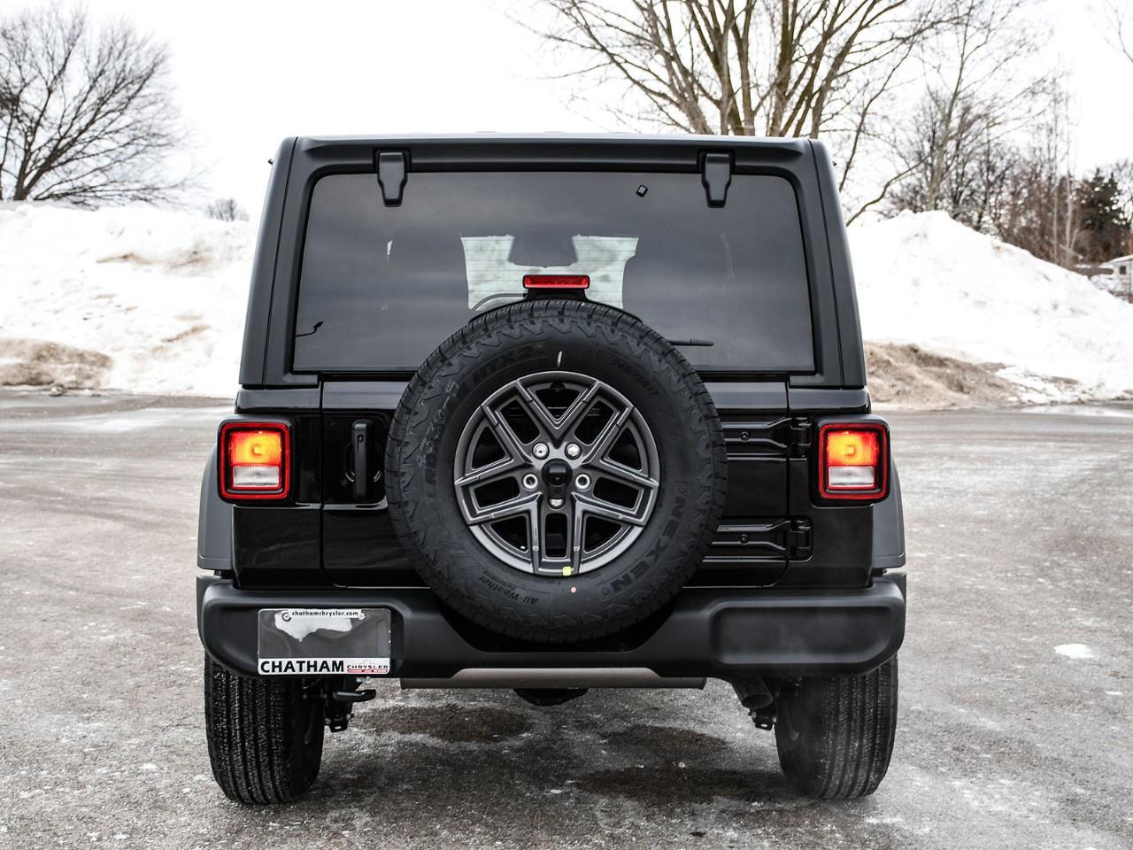 2026 Jeep Wrangler  Photo