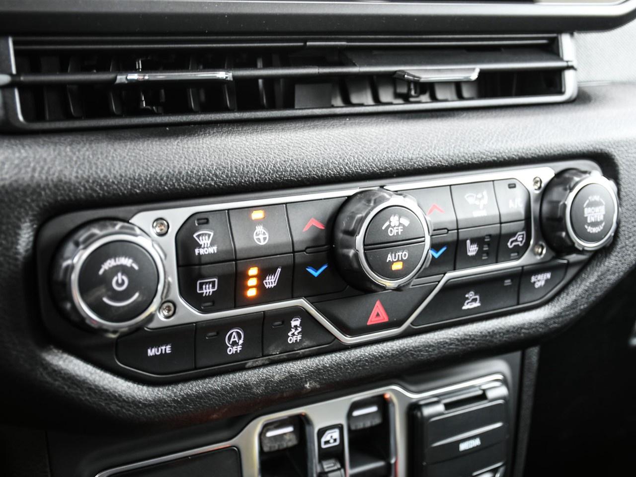 2026 Jeep Wrangler  Photo