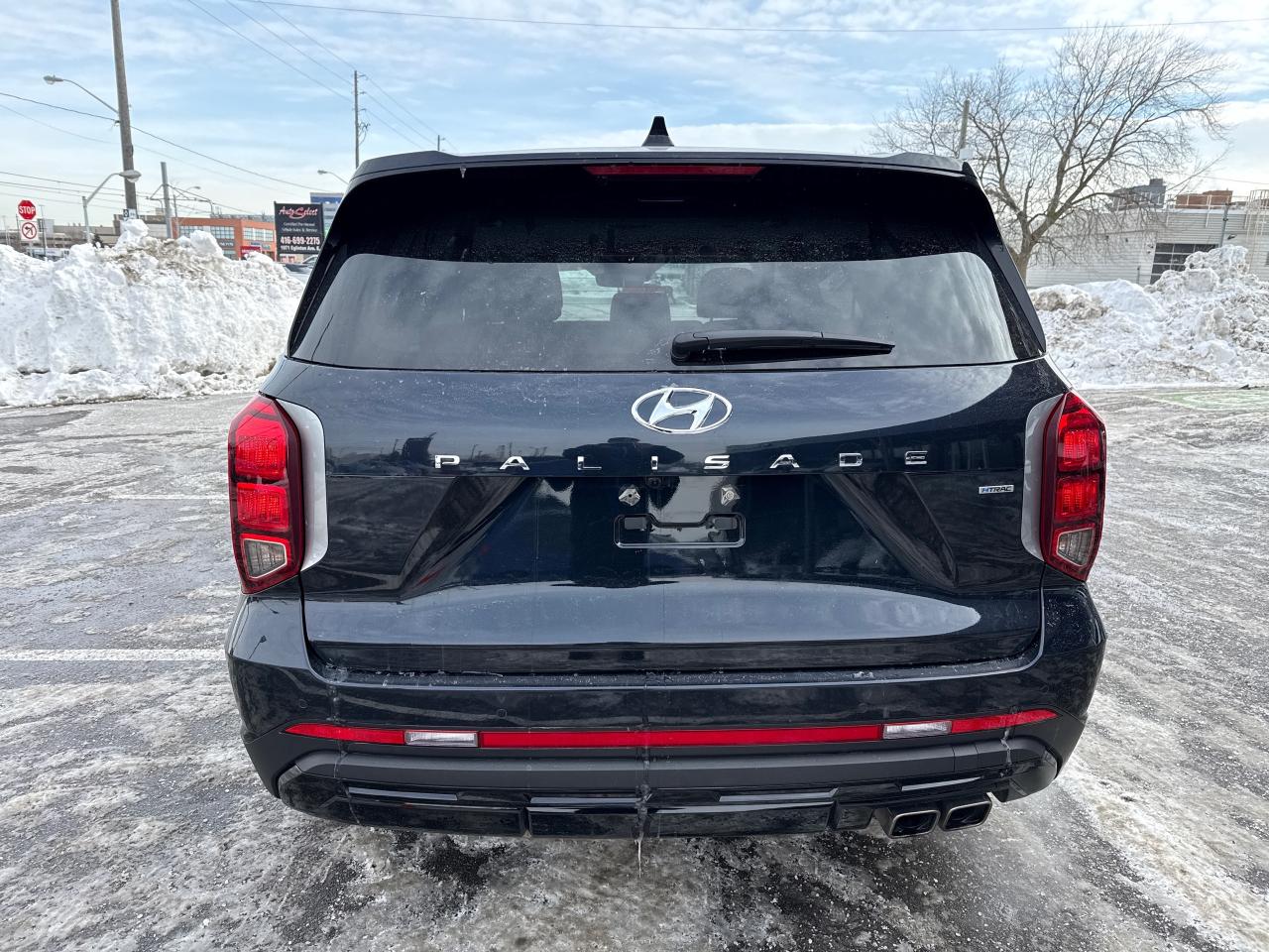 2023 Hyundai PALISADE Urban 8 Passenger Photo