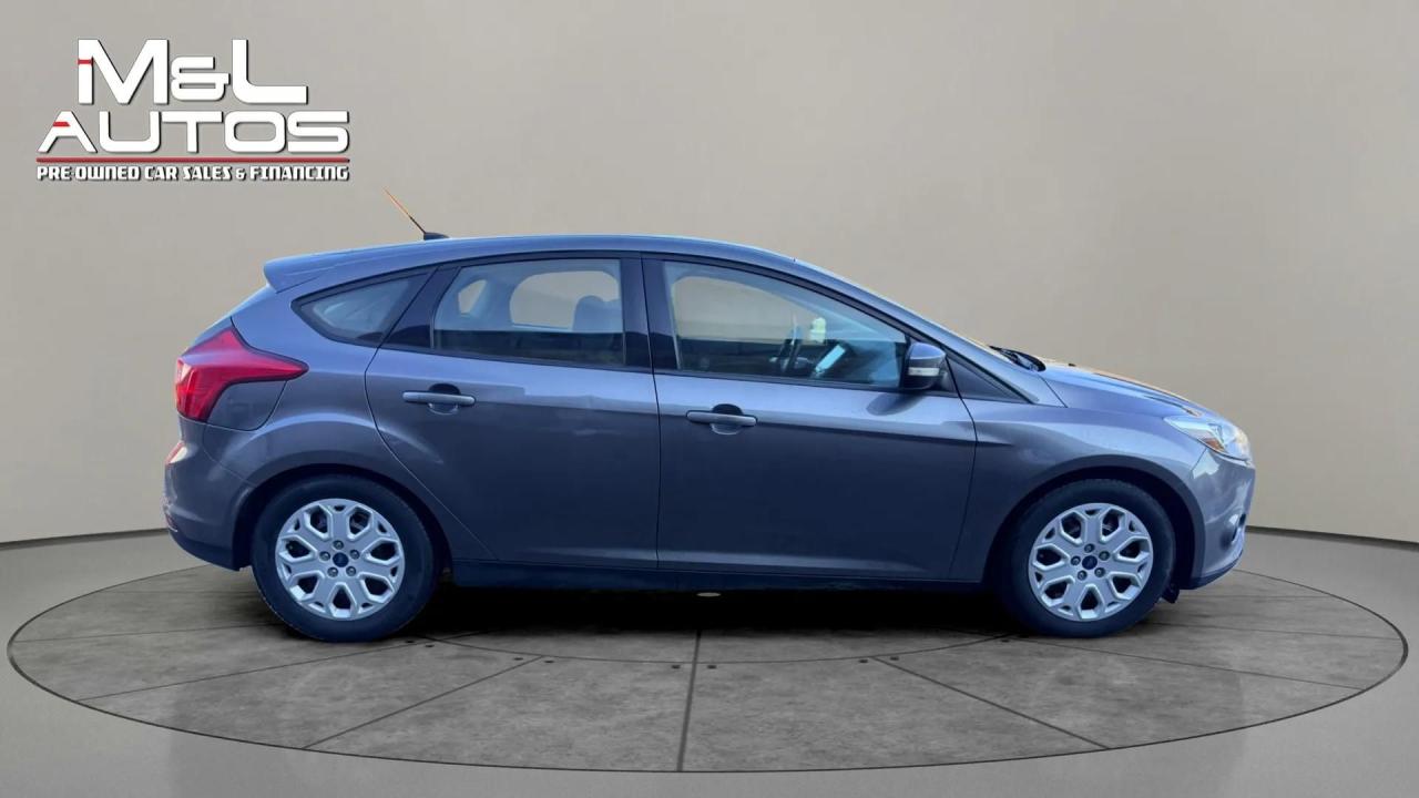 2014 Ford Focus 5DR HB SE Photo