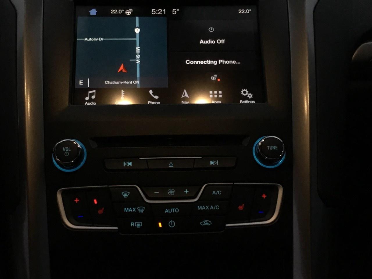 2018 Ford Fusion Energi SE FWD Photo