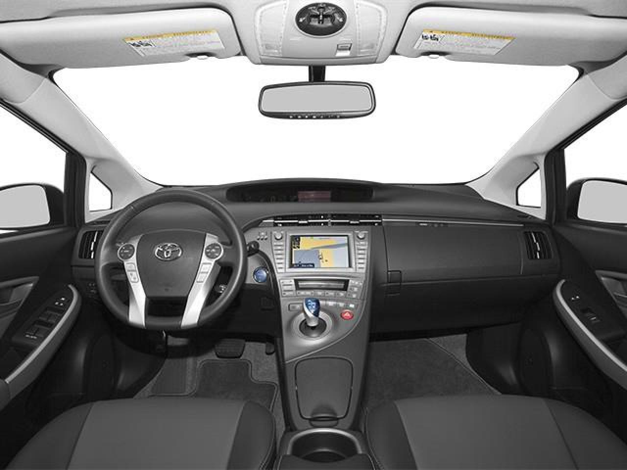 2013 Toyota Prius  Photo