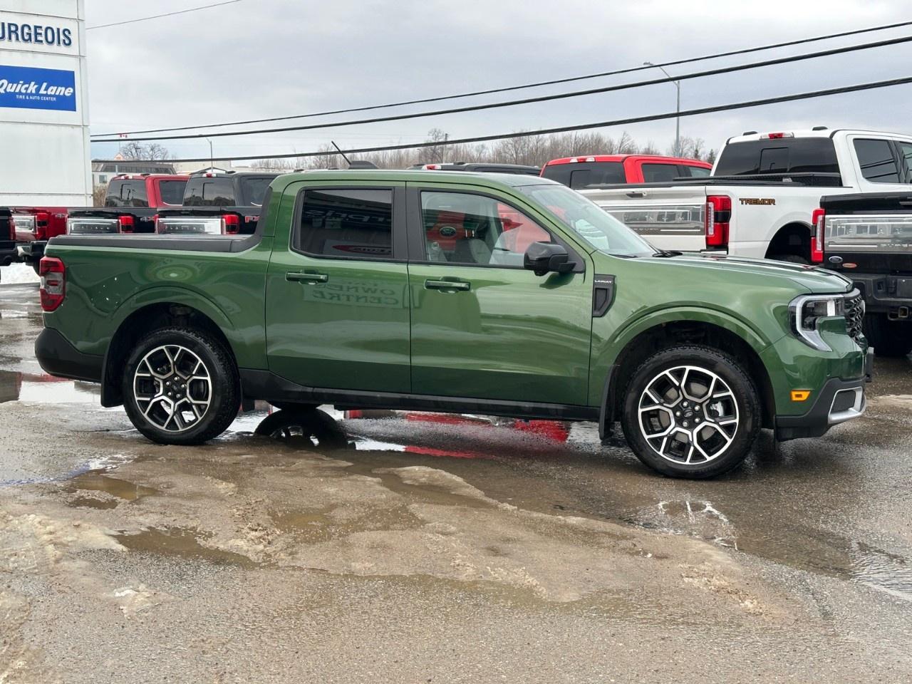 2025 Ford Maverick Lariat AWD SuperCrew Photo4