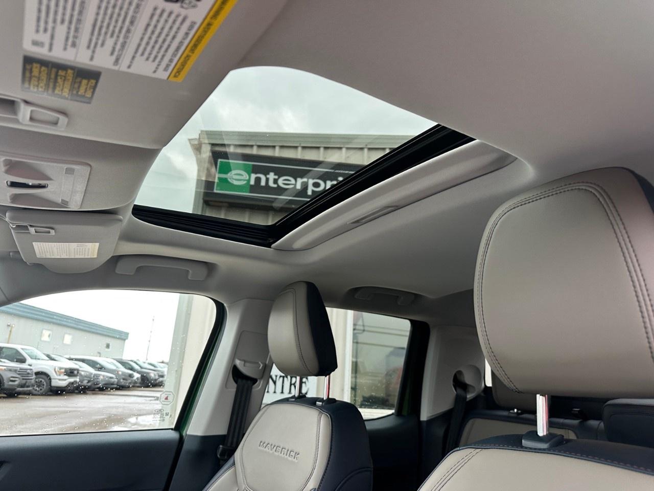 2025 Ford Maverick Lariat AWD SuperCrew Photo