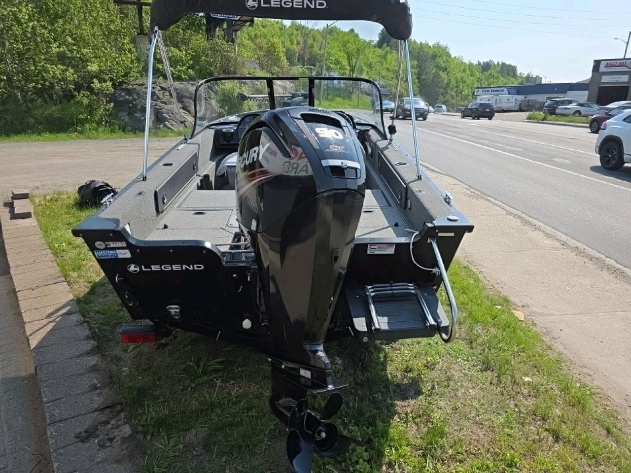 2018 Legend 16 XTR 16 XTR Photo