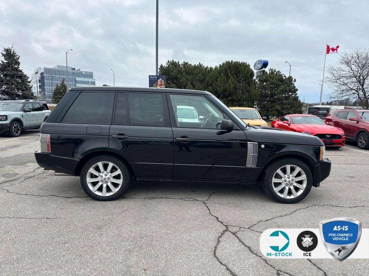 2008 Land Rover Range Rover Supercharged SUPERCHARGED | JAVA BLACK |20 10-SPOKE WHLS Photo