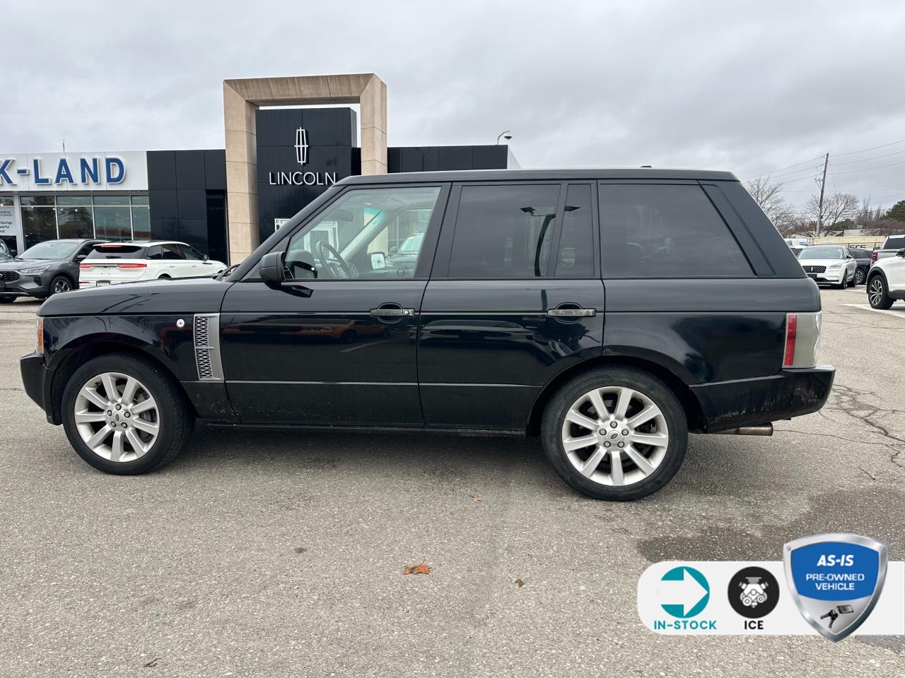 2008 Land Rover Range Rover Supercharged SUPERCHARGED | JAVA BLACK |20 10-SPOKE WHLS Photo