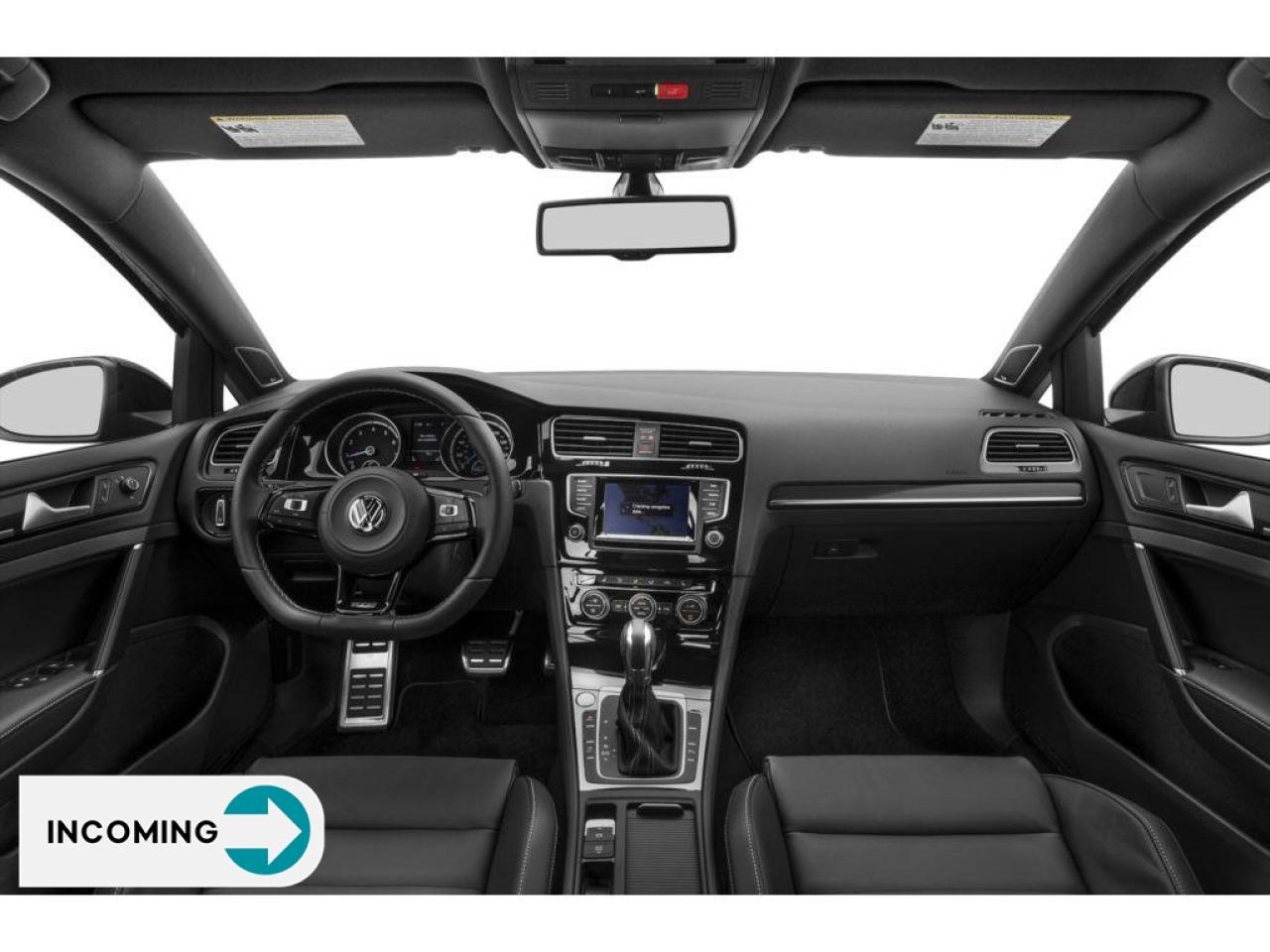 2017 Volkswagen Golf R 2.0 TSI DEEP BLACK PEARL | TITAN BLACK VIENNA LEATHER SEATING SURFACES | TECHNOLOGY PKG | ALLOY WHEEL PKG Photo4