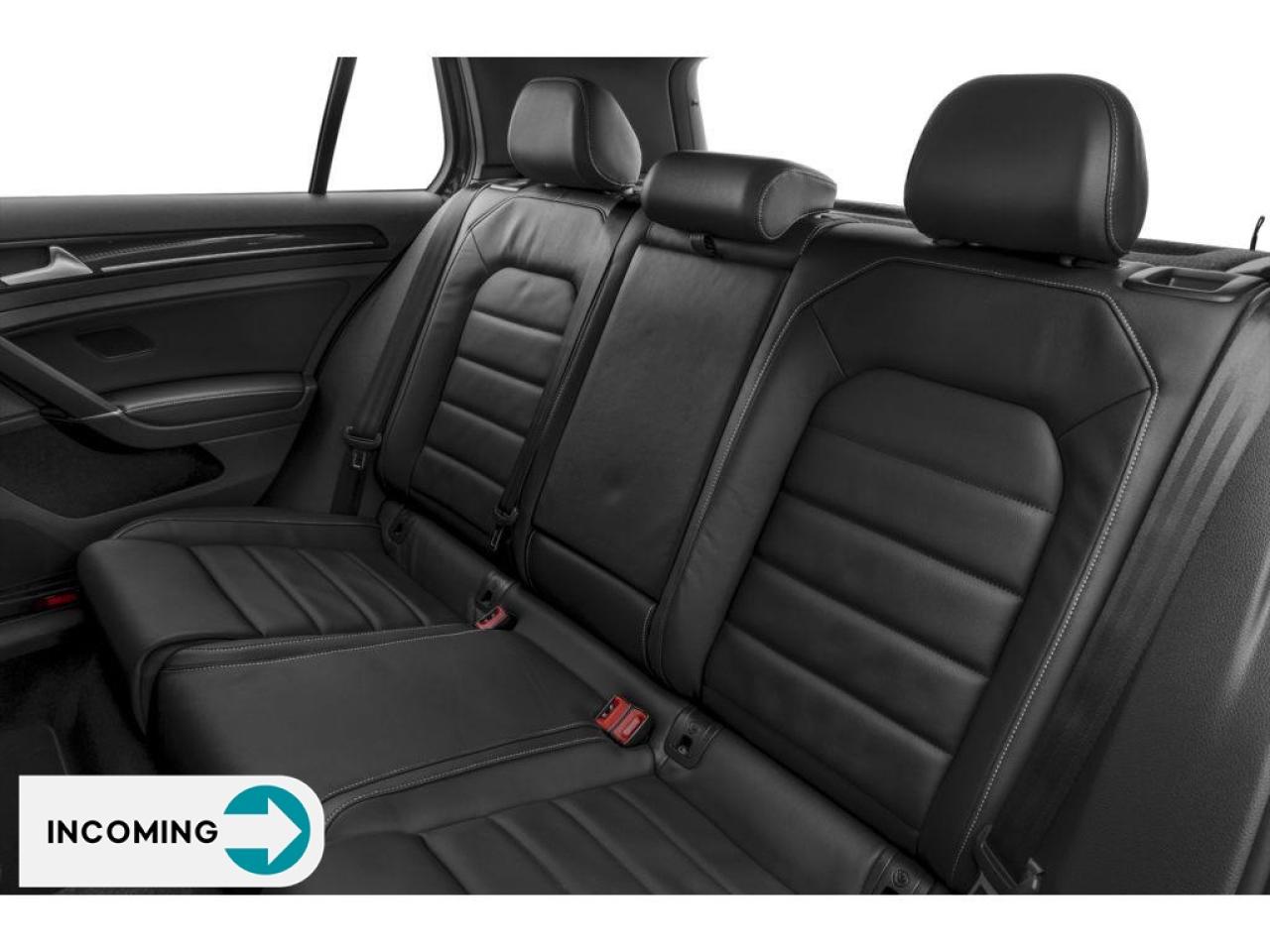 2017 Volkswagen Golf R 2.0 TSI DEEP BLACK PEARL | TITAN BLACK VIENNA LEATHER SEATING SURFACES | TECHNOLOGY PKG | ALLOY WHEEL PKG Photo